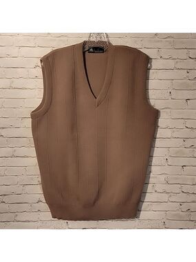 Casablanca, Men's Pure New Wool Khaki Vest, Shrink Resist, Micro Wool, Size 40.